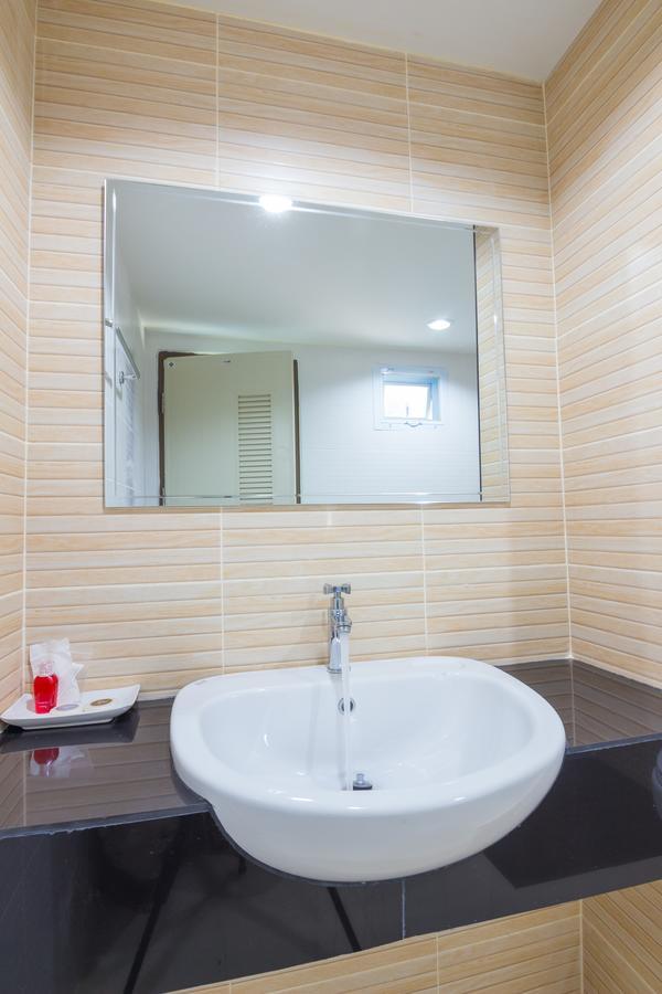City 2 Lampang Exterior photo